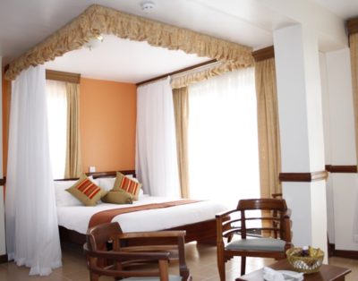 Gray’s Oak Hotel