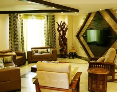 Monarch Hotel
