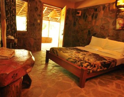 Naiberi River Campsite & Resort